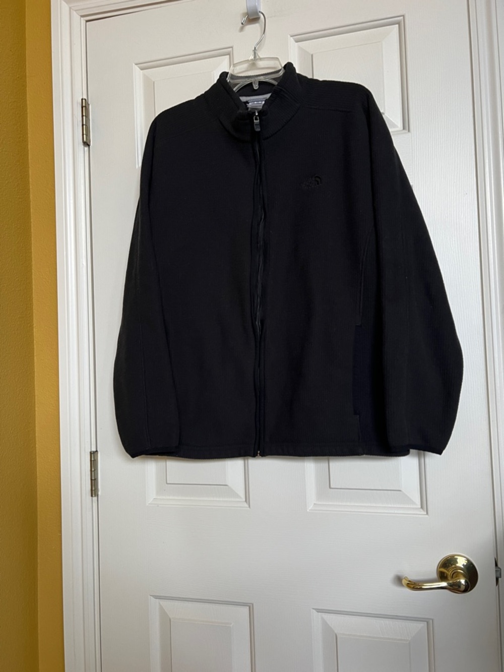 North Face mens zip up ribbed jacket